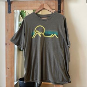 Marmot Mountain Logo Tee Shirt Size XL